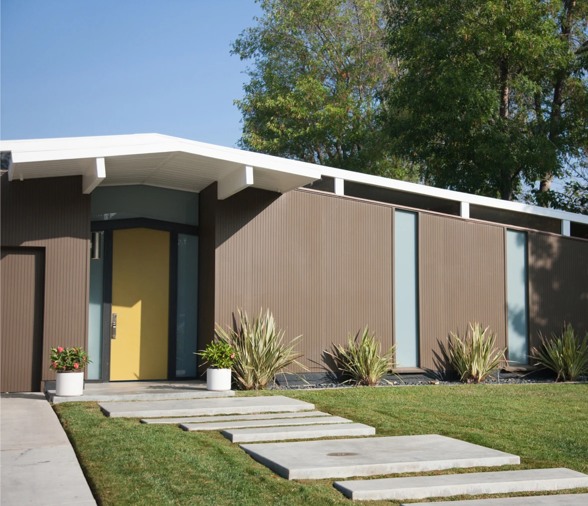 Mid-century home with garden